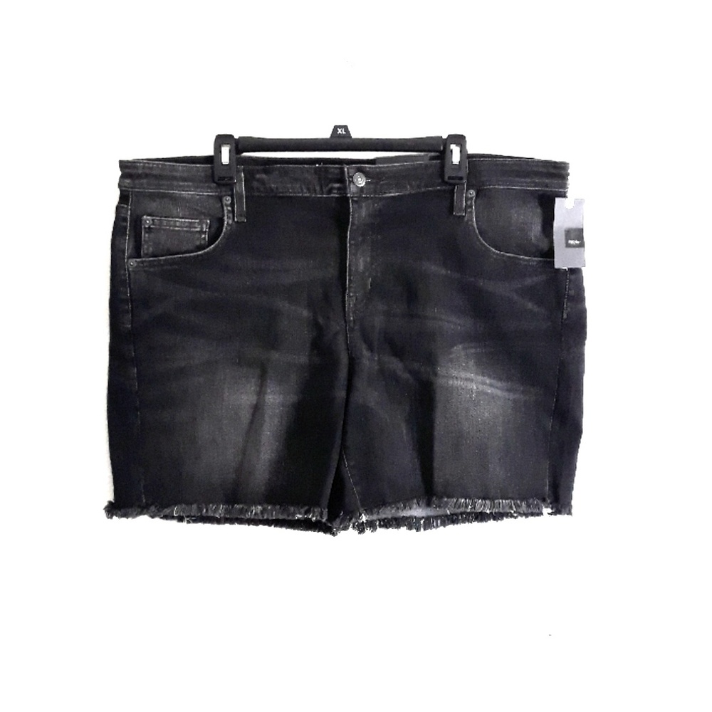 Low-rise Boyfriend Shorts
